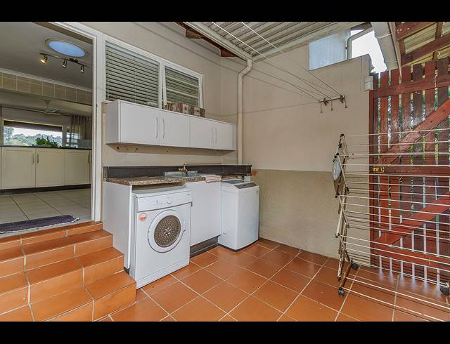 4 BEDROOM SIMPLEX FOR SALE IN WESTVILLE